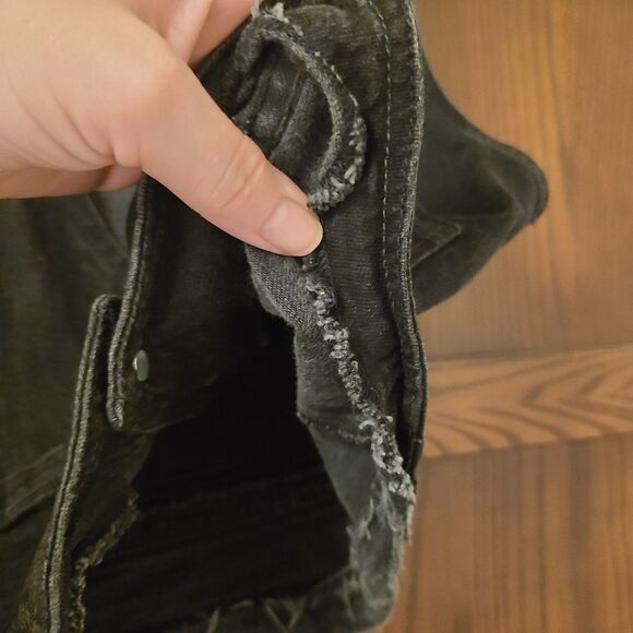 Urban Outfitters Black Denim Vest Size Small - Picture 6 of 7